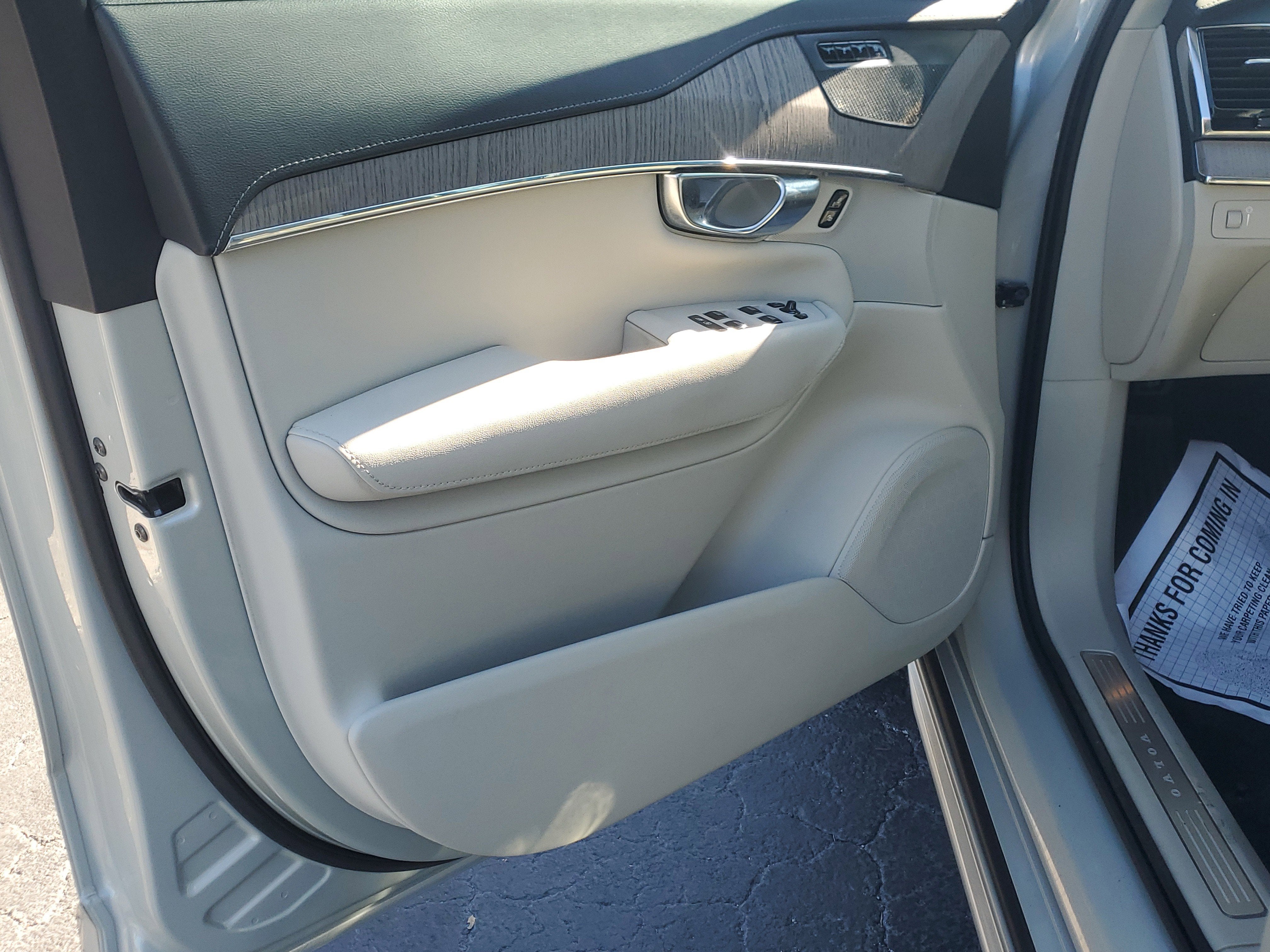 2021 Volvo XC90 Inscription