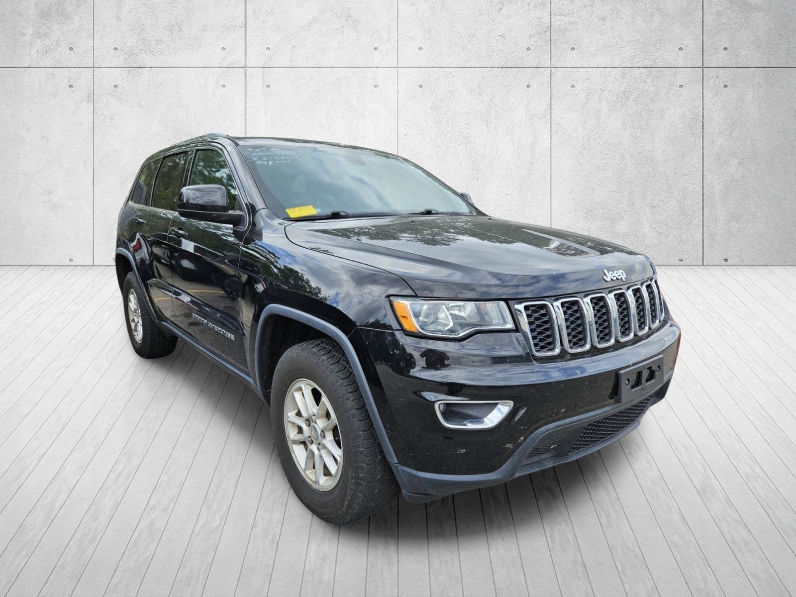 2018 Jeep Grand Cherokee Laredo E