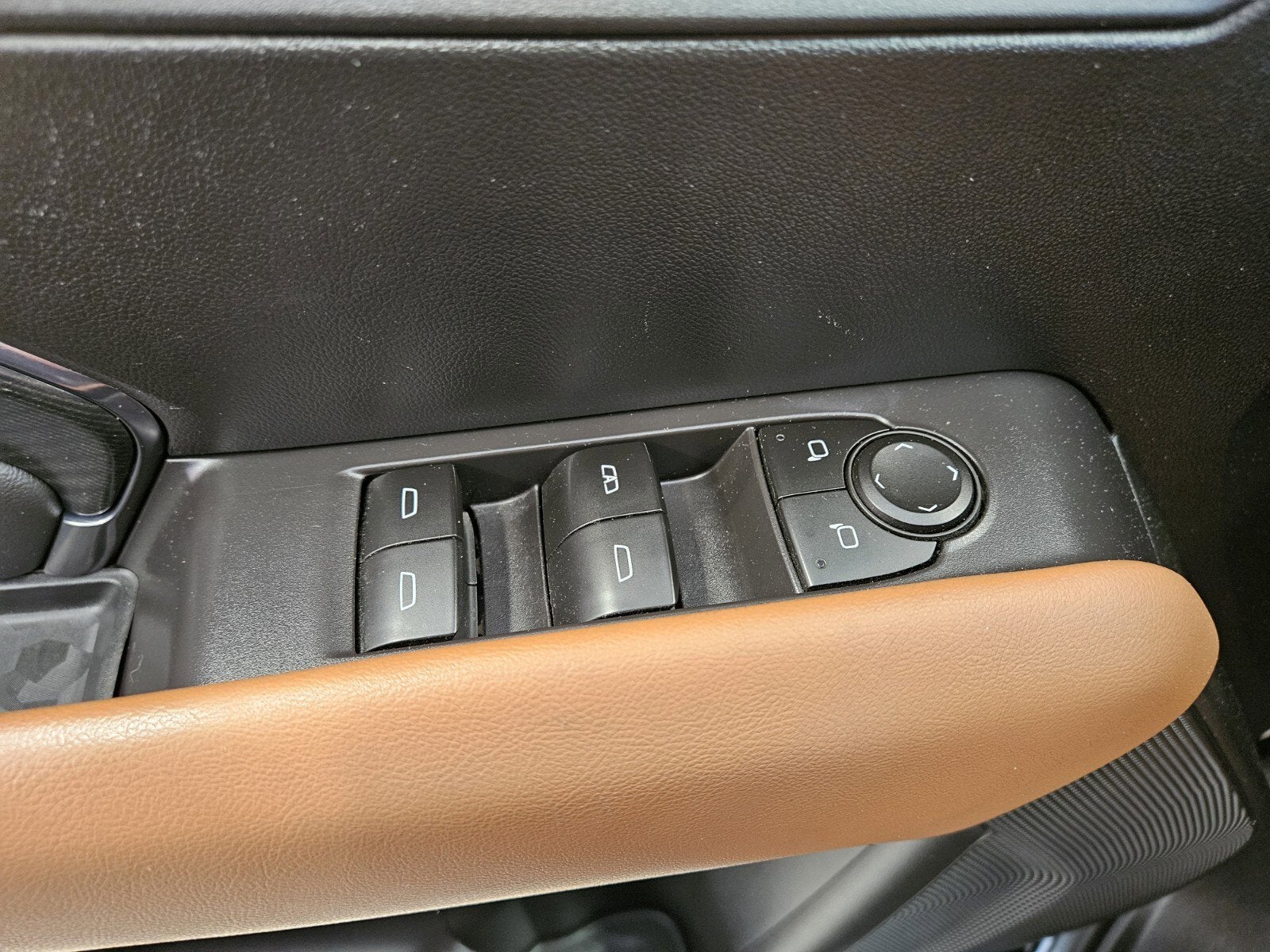 2023 GMC Canyon 4WD AT4