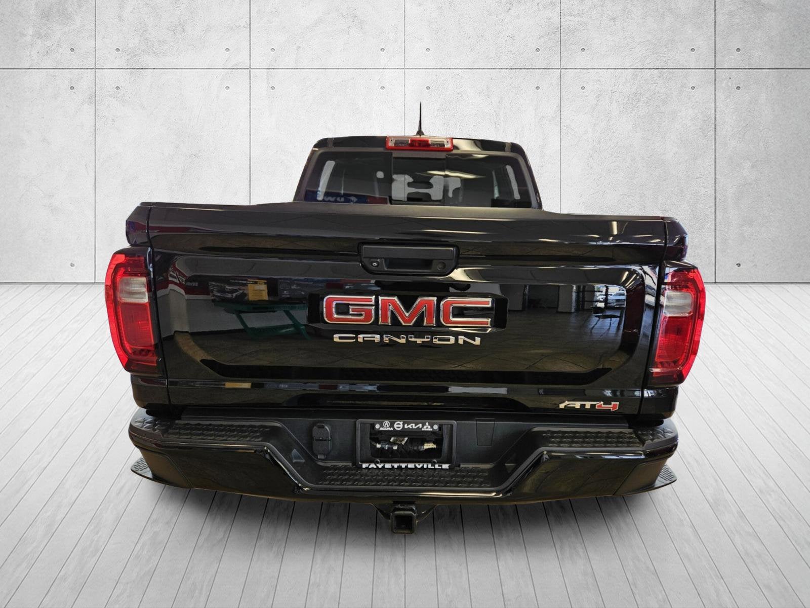 2023 GMC Canyon 4WD AT4