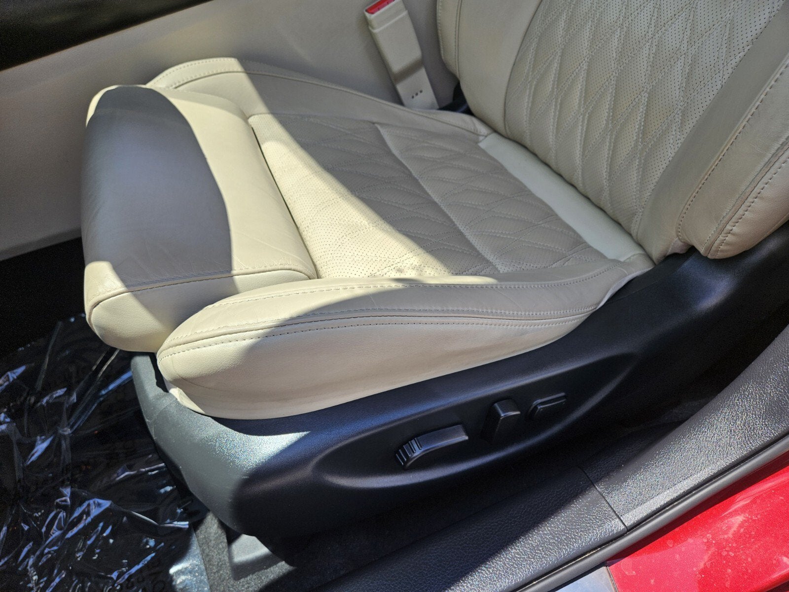 2023 Nissan Maxima Platinum
