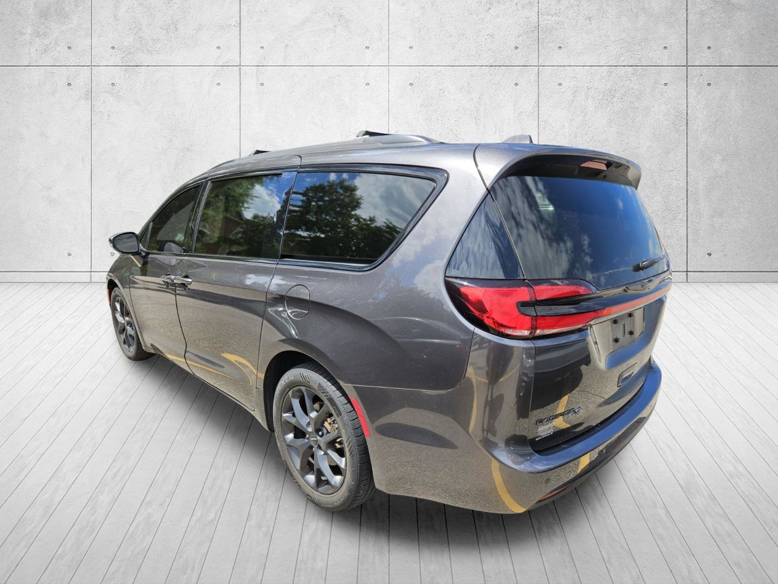 2021 Chrysler Pacifica Touring L