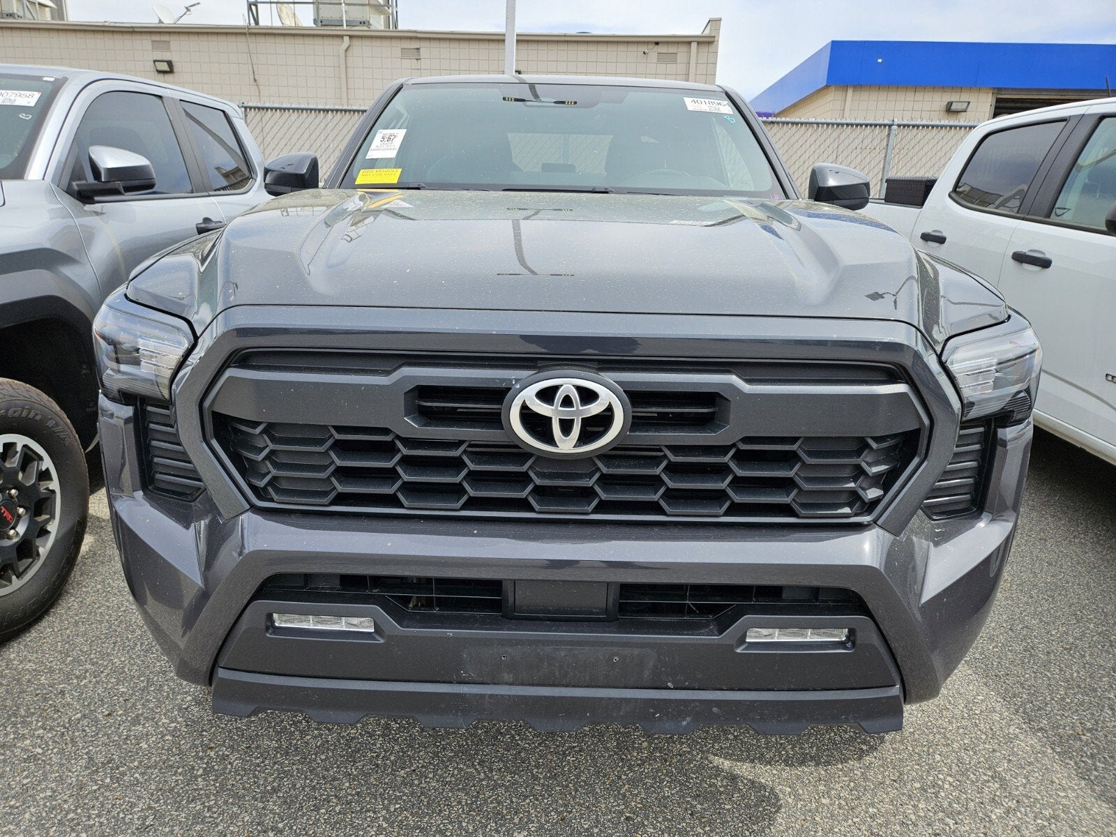 2024 Toyota Tacoma 4WD SR5