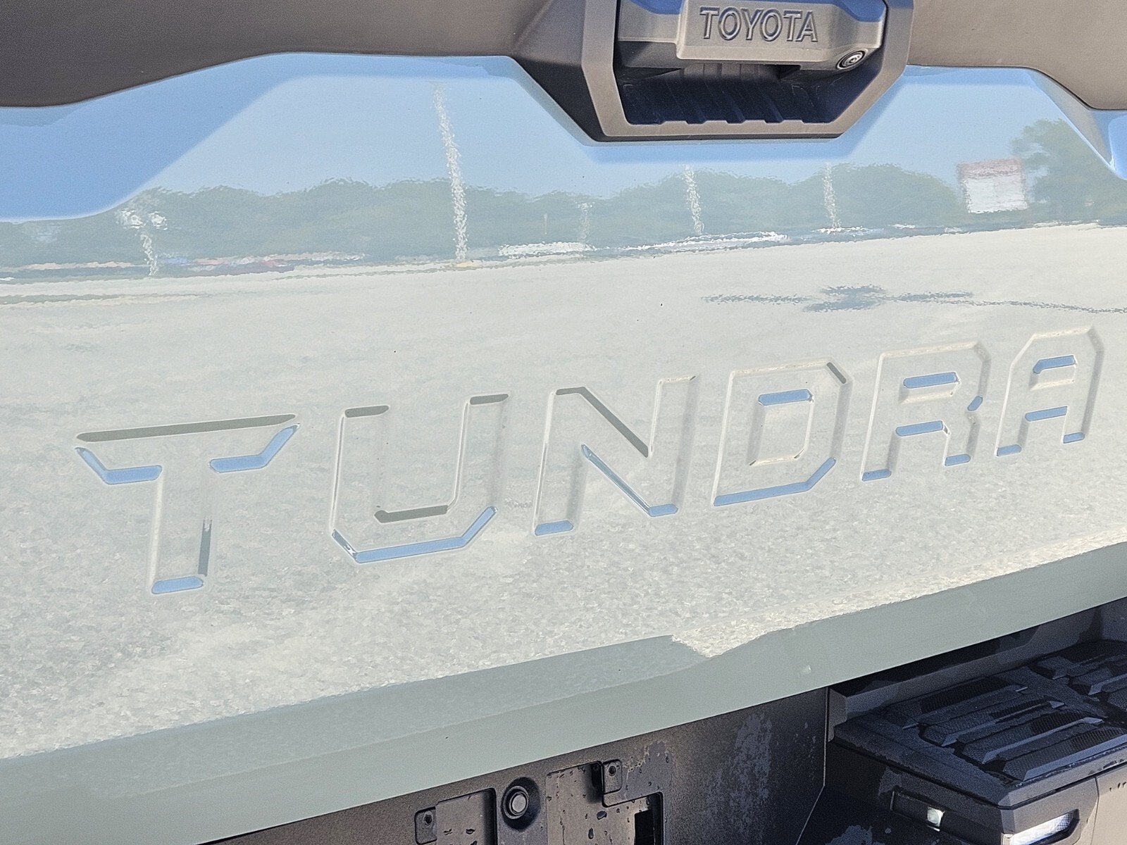 2024 Toyota Tundra 4WD SR5