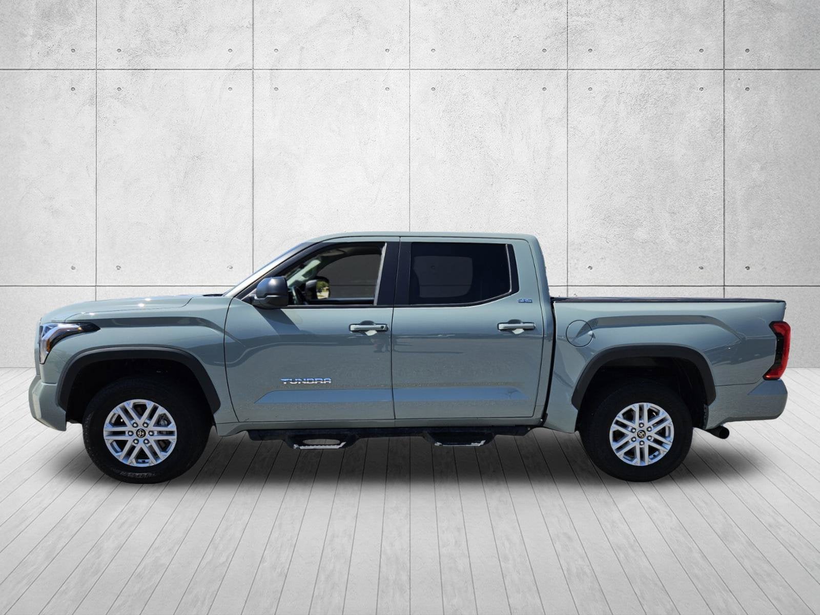 2024 Toyota Tundra 4WD SR5