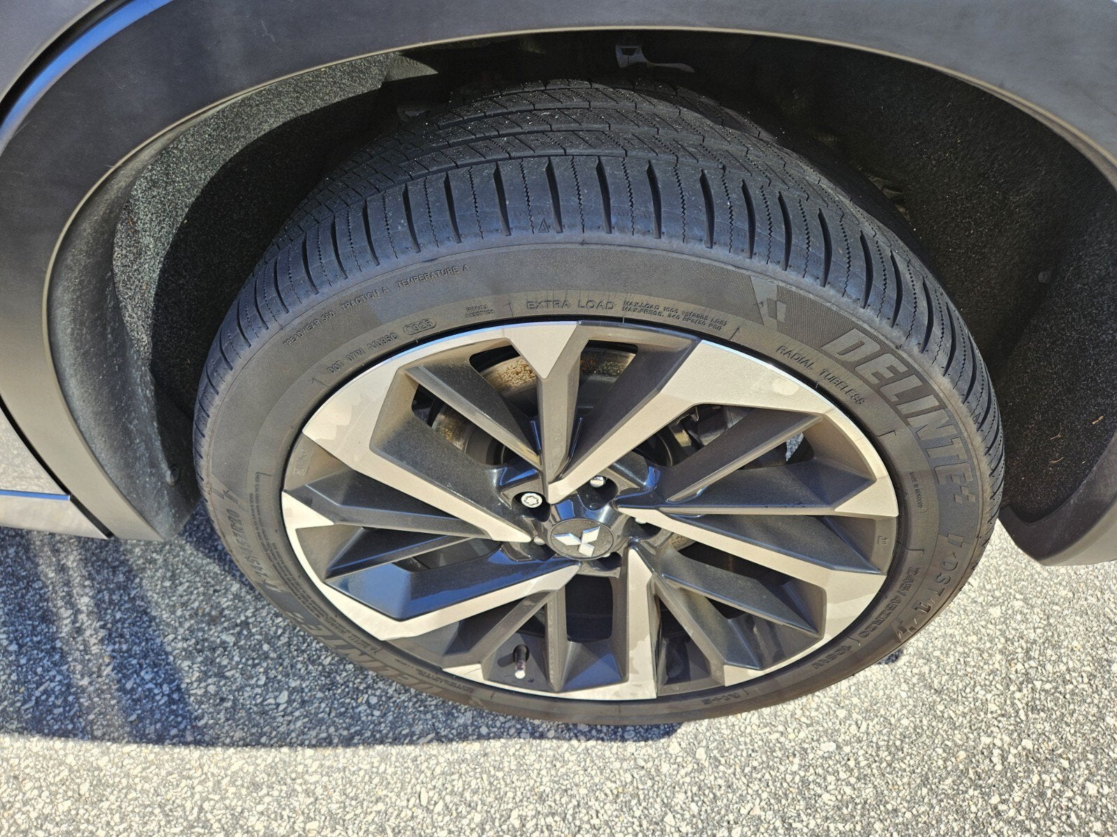 2023 Mitsubishi Outlander SEL