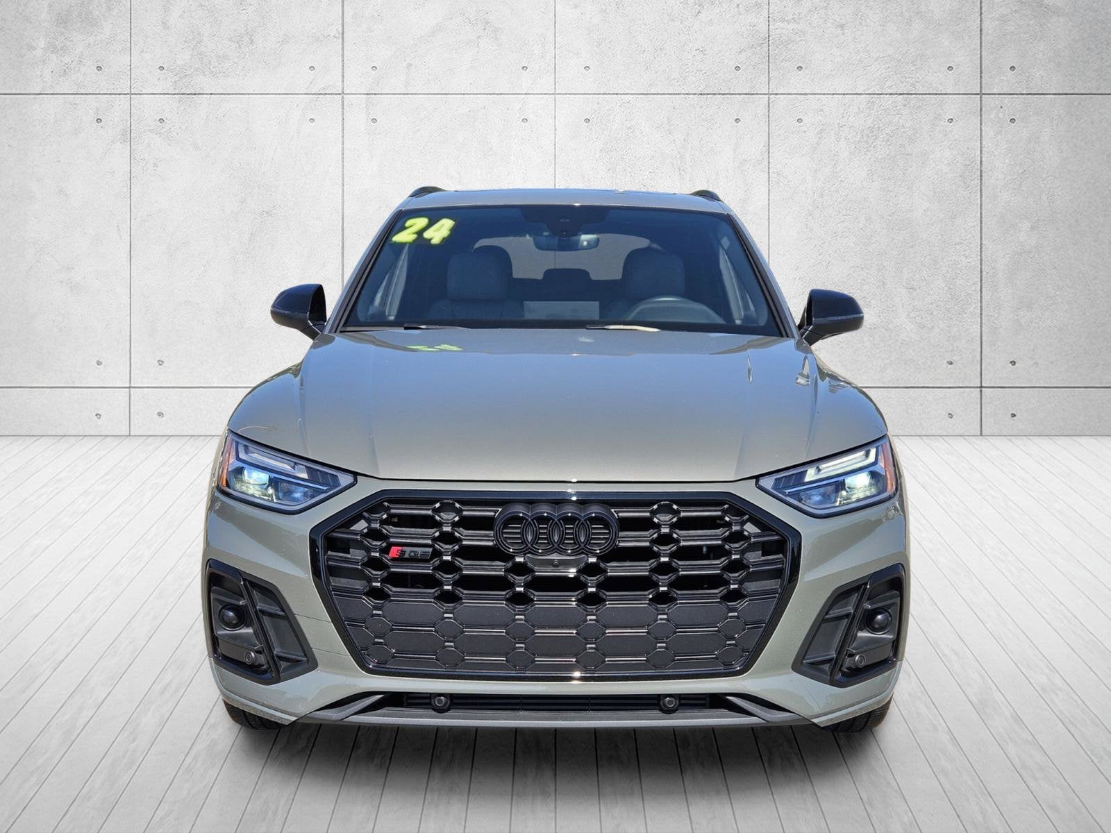 2024 Audi SQ5 Premium Plus