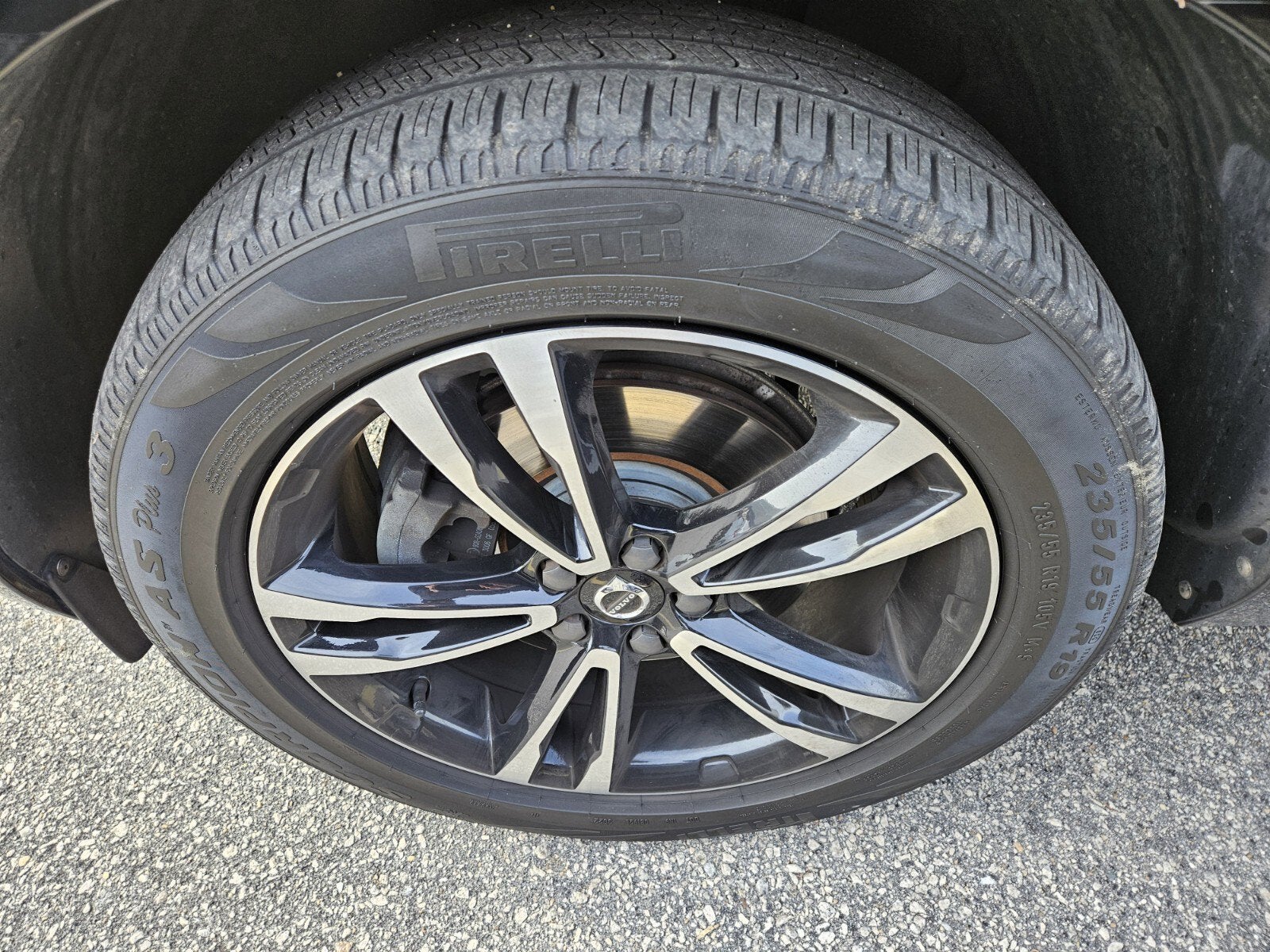 2021 Volvo XC60 Momentum