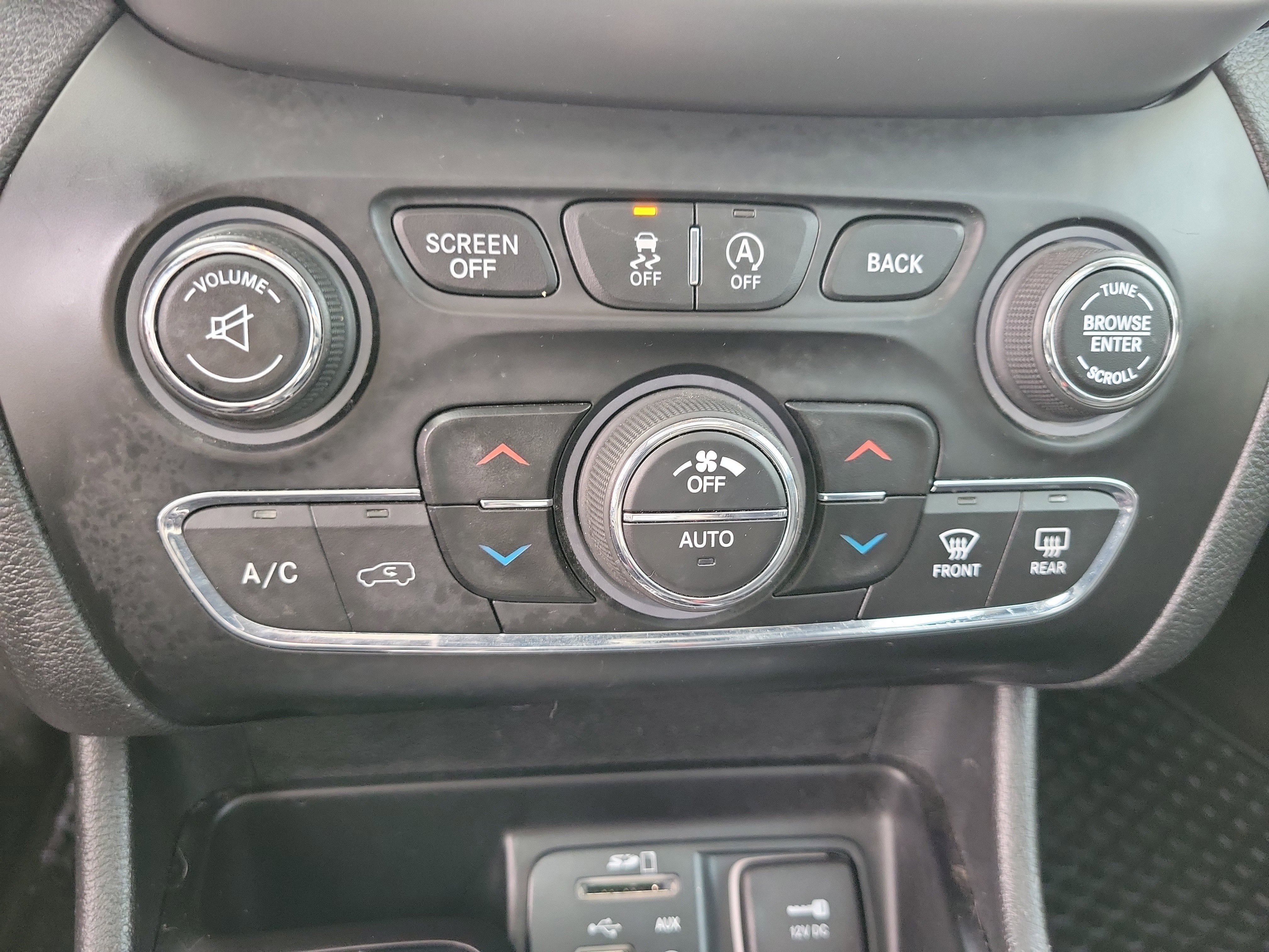 2018 Jeep Cherokee Trailhawk