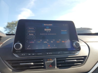 2021 Nissan Altima 2.5 SR