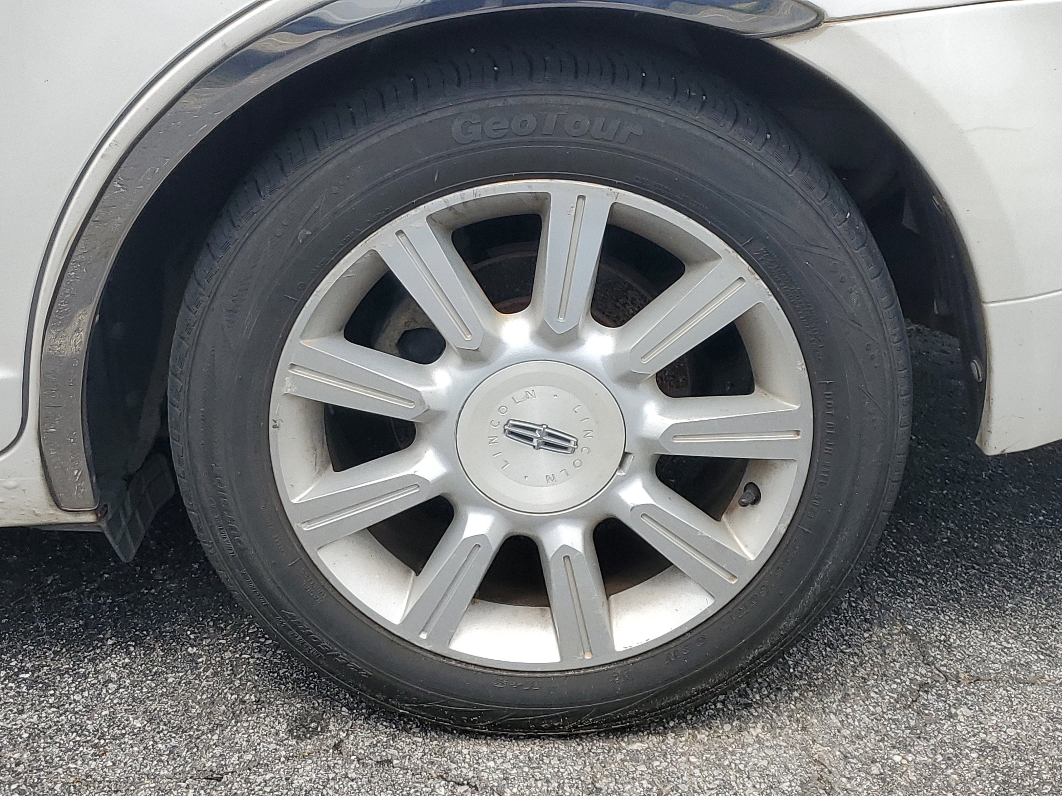 2010 Lincoln MKZ Base