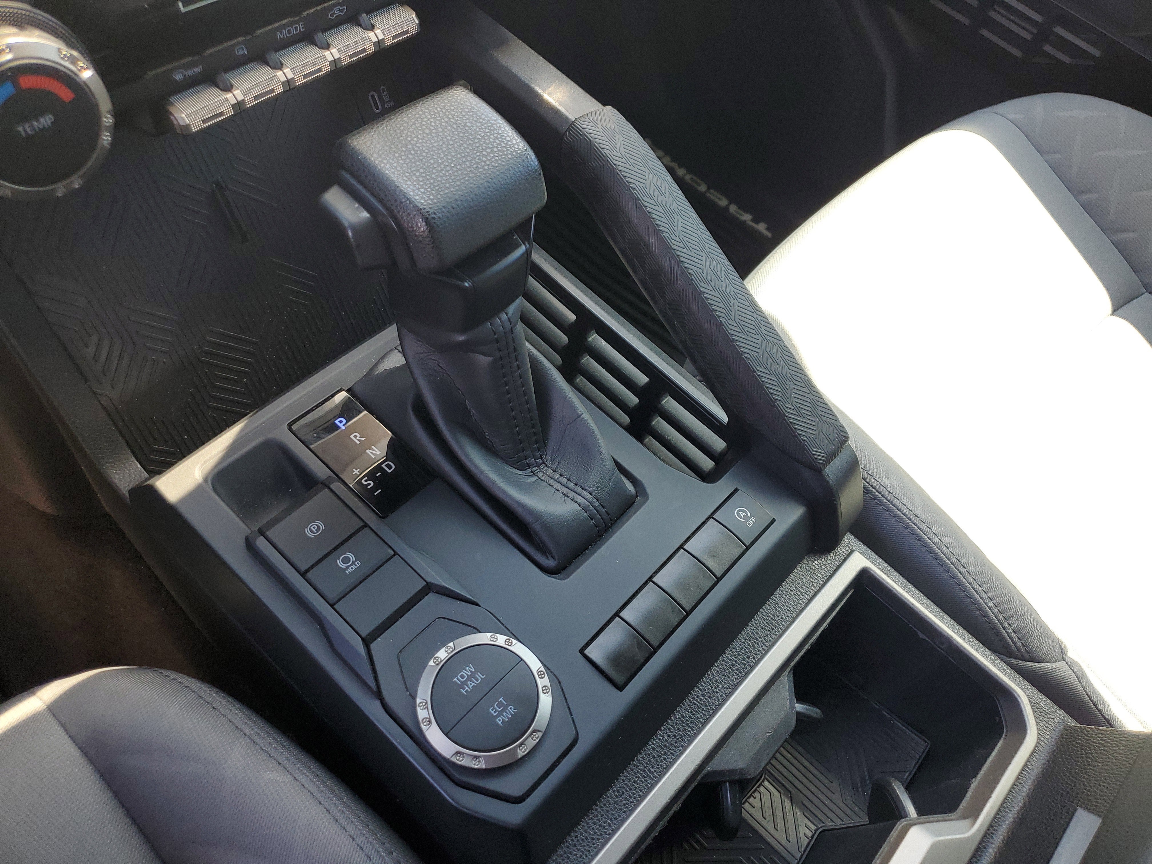 2024 Toyota Tacoma 2WD SR5