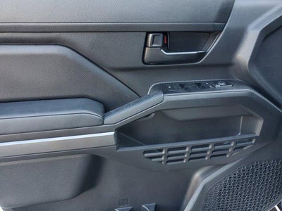 2024 Toyota Tacoma 4WD SR5