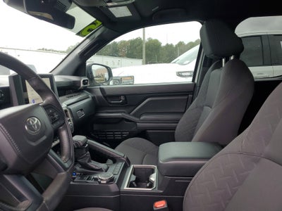 2025 Toyota Tacoma 4WD SR5