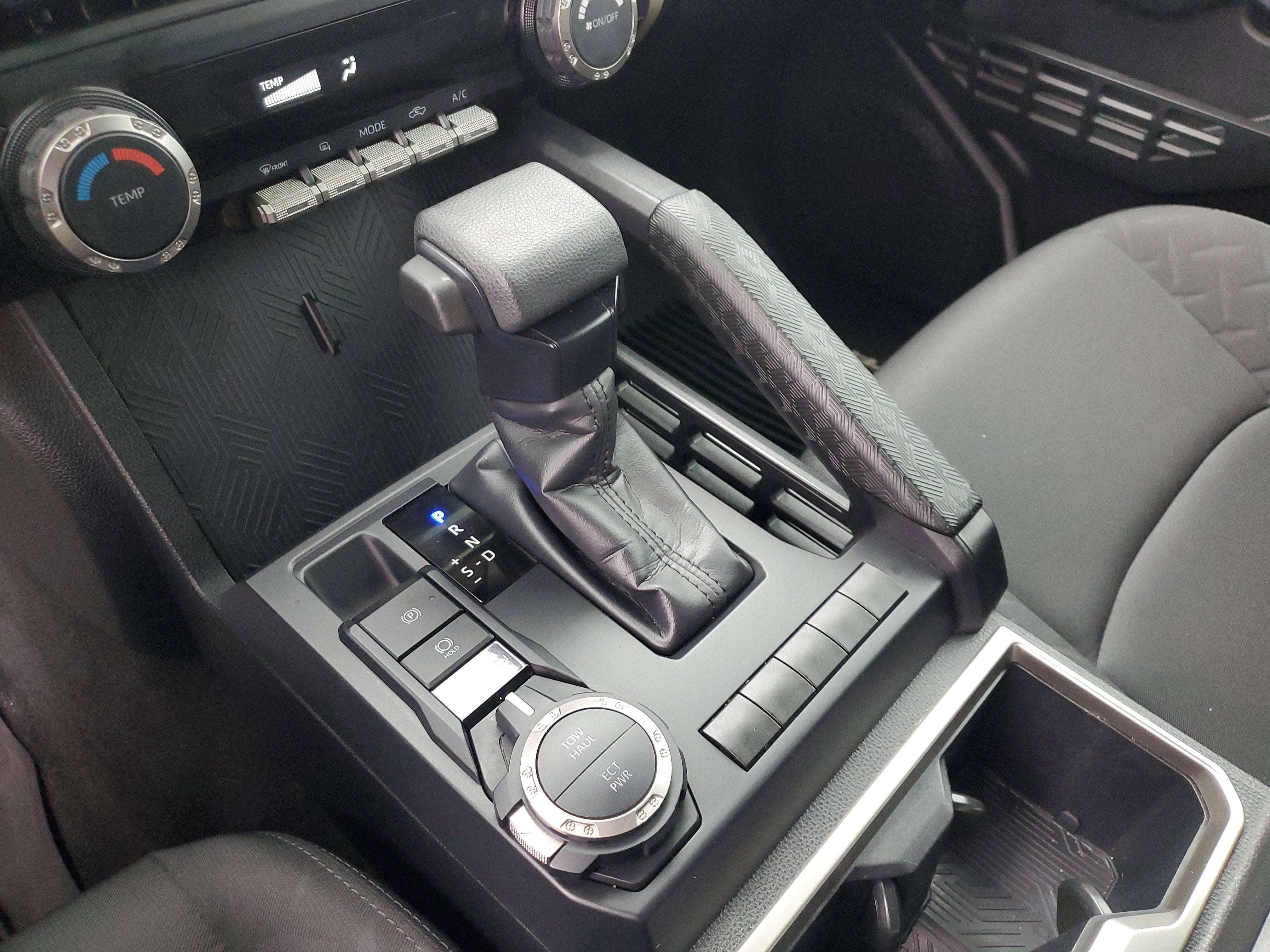 2025 Toyota Tacoma 4WD SR5