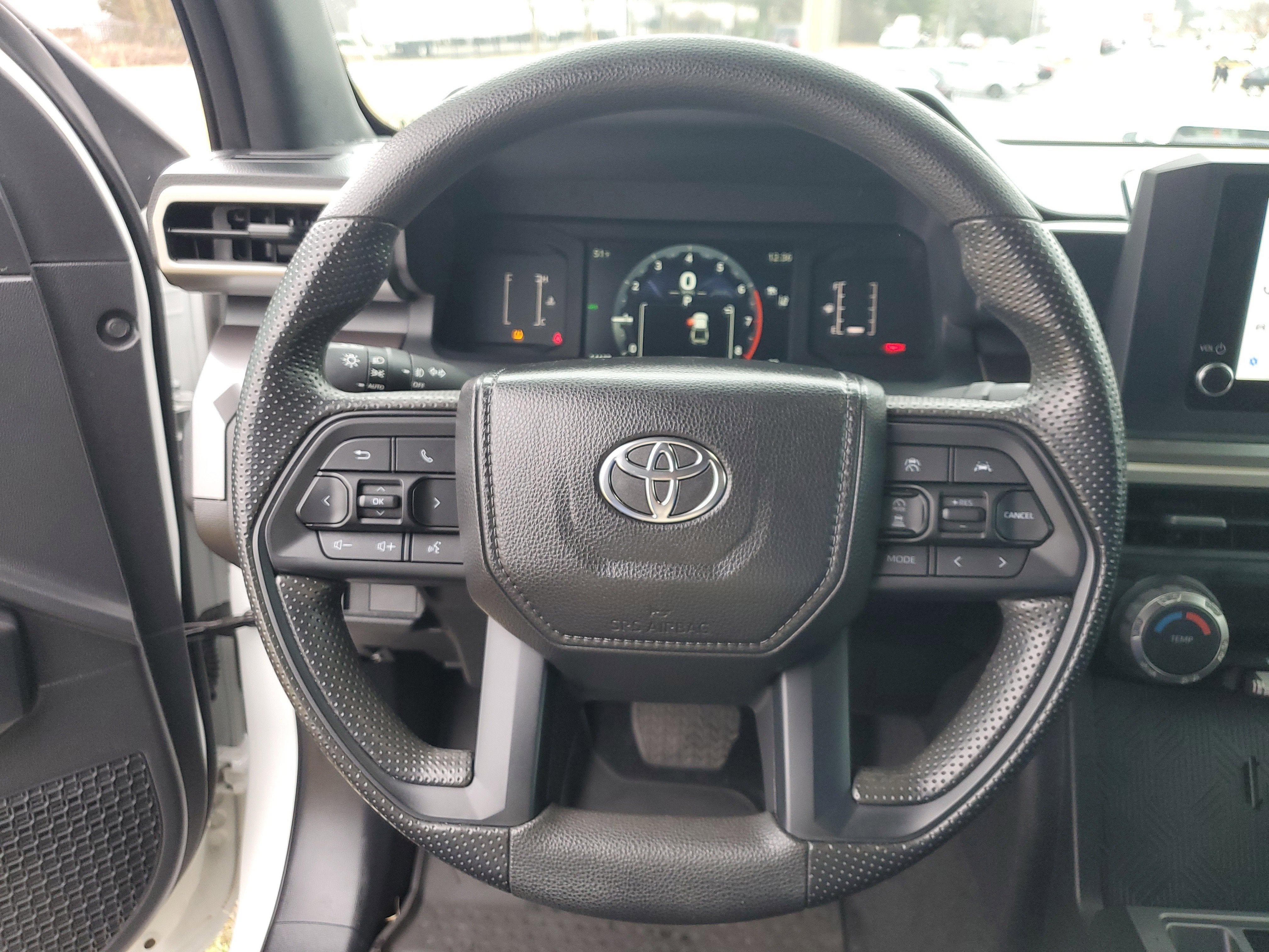2025 Toyota Tacoma 4WD SR5