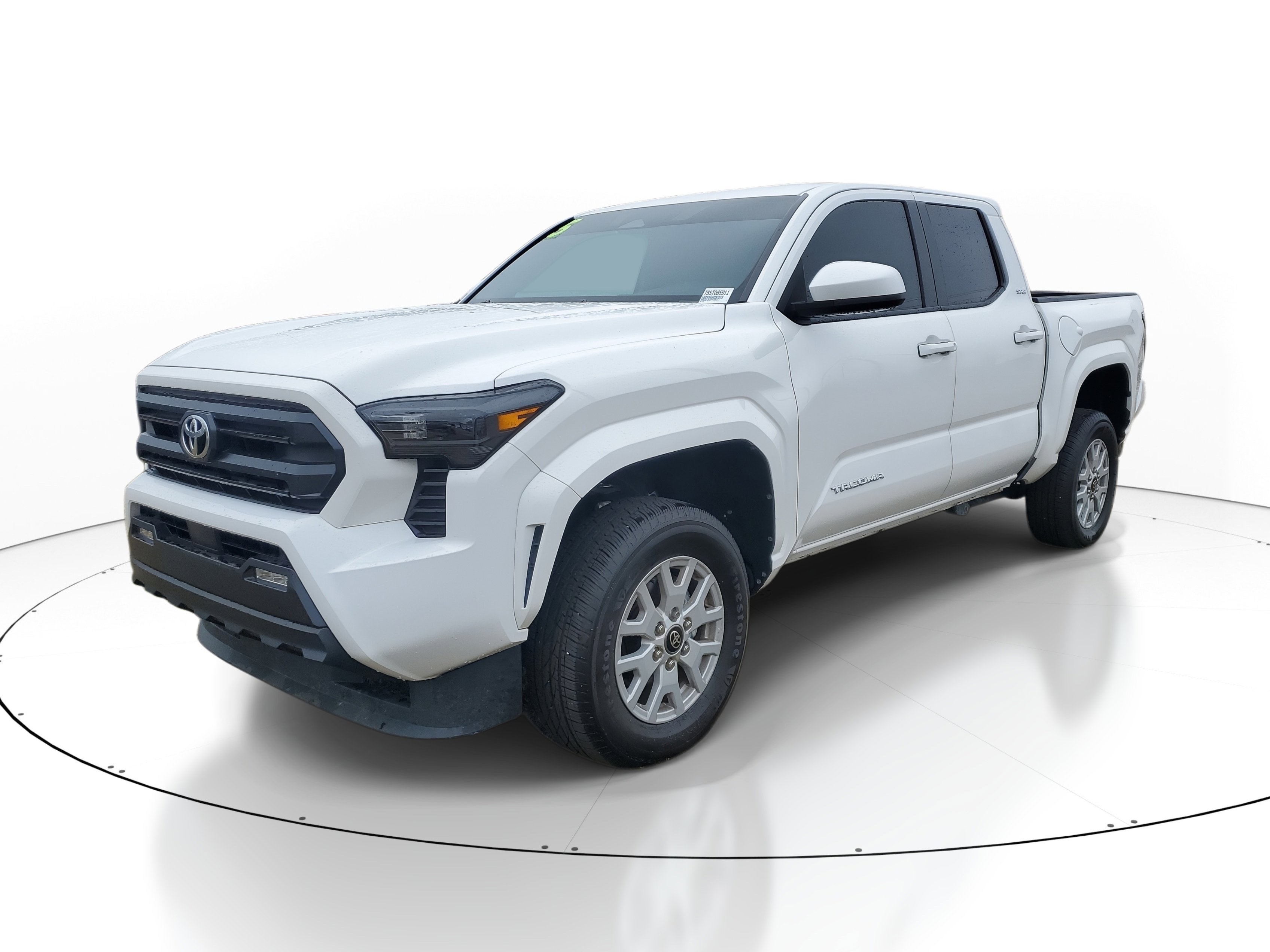 2025 Toyota Tacoma 4WD SR5