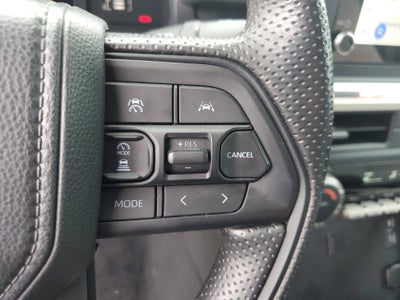 2025 Toyota Tacoma 4WD SR5