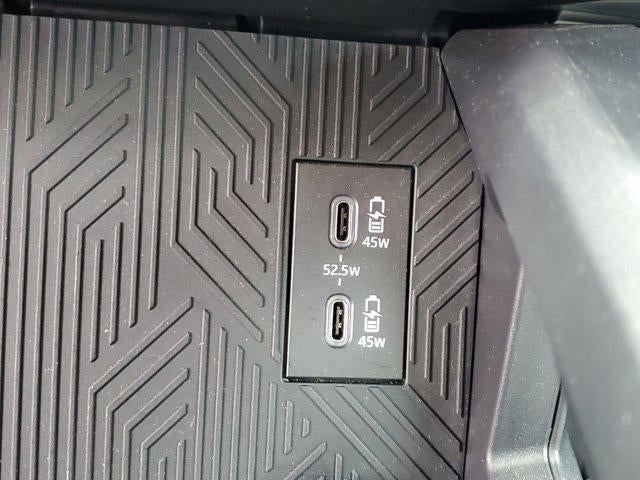 2025 Toyota Tacoma 4WD SR5