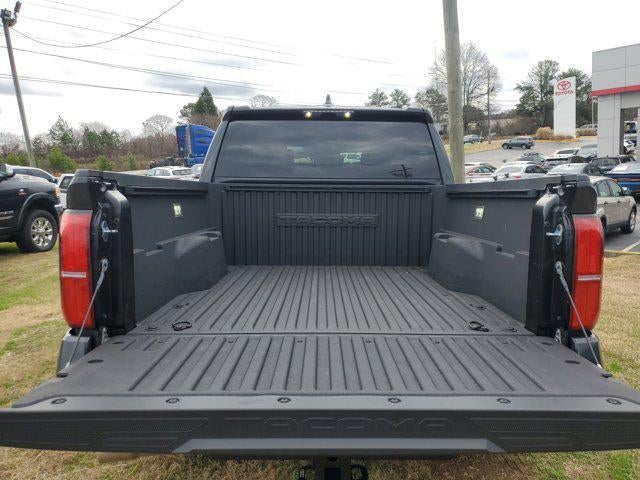 2025 Toyota Tacoma 4WD SR5