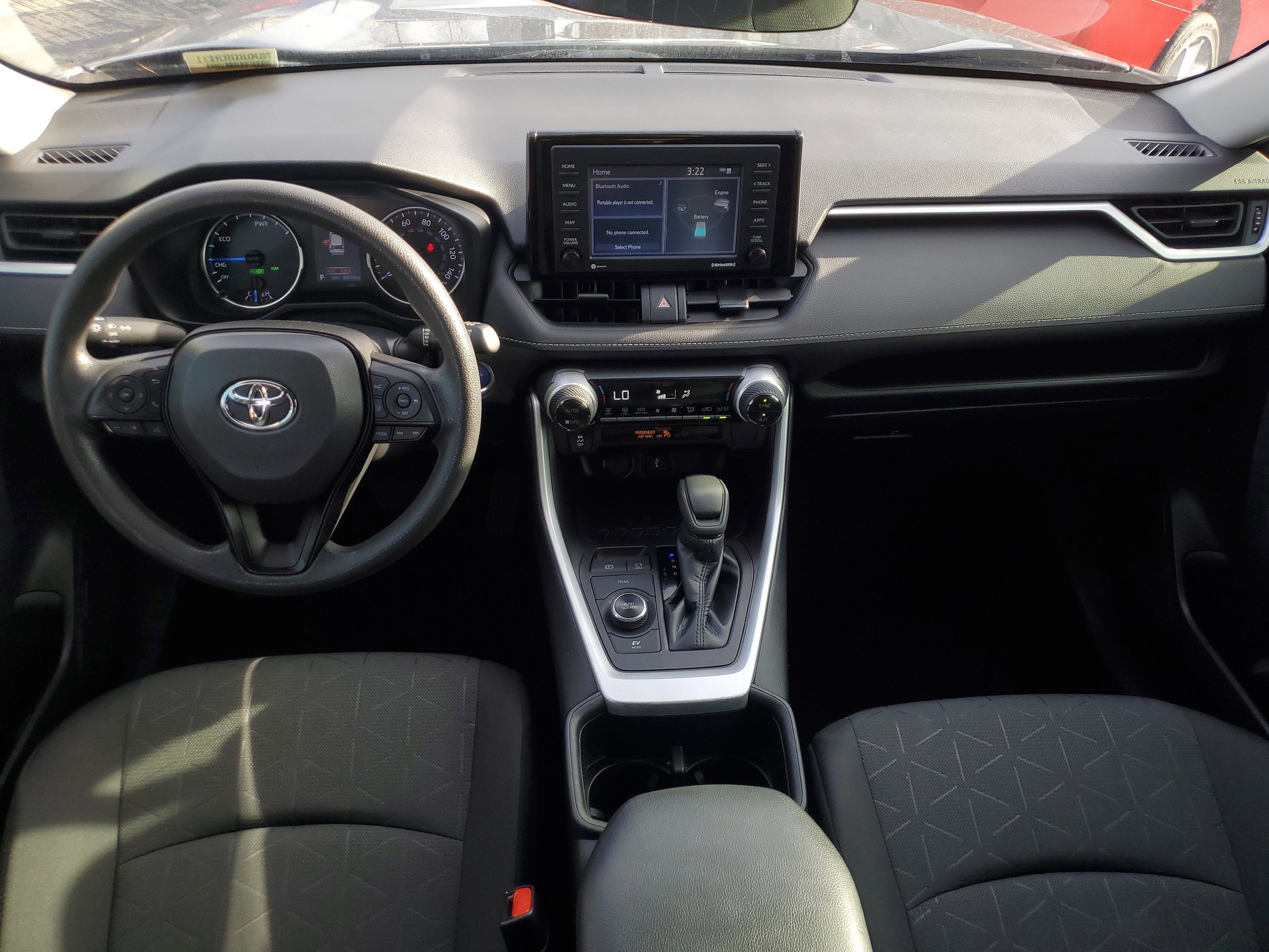 2022 Toyota RAV4 Hybrid XLE