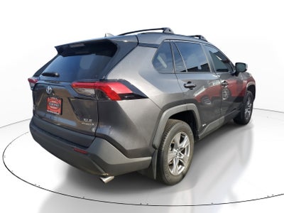 2022 Toyota RAV4 Hybrid XLE