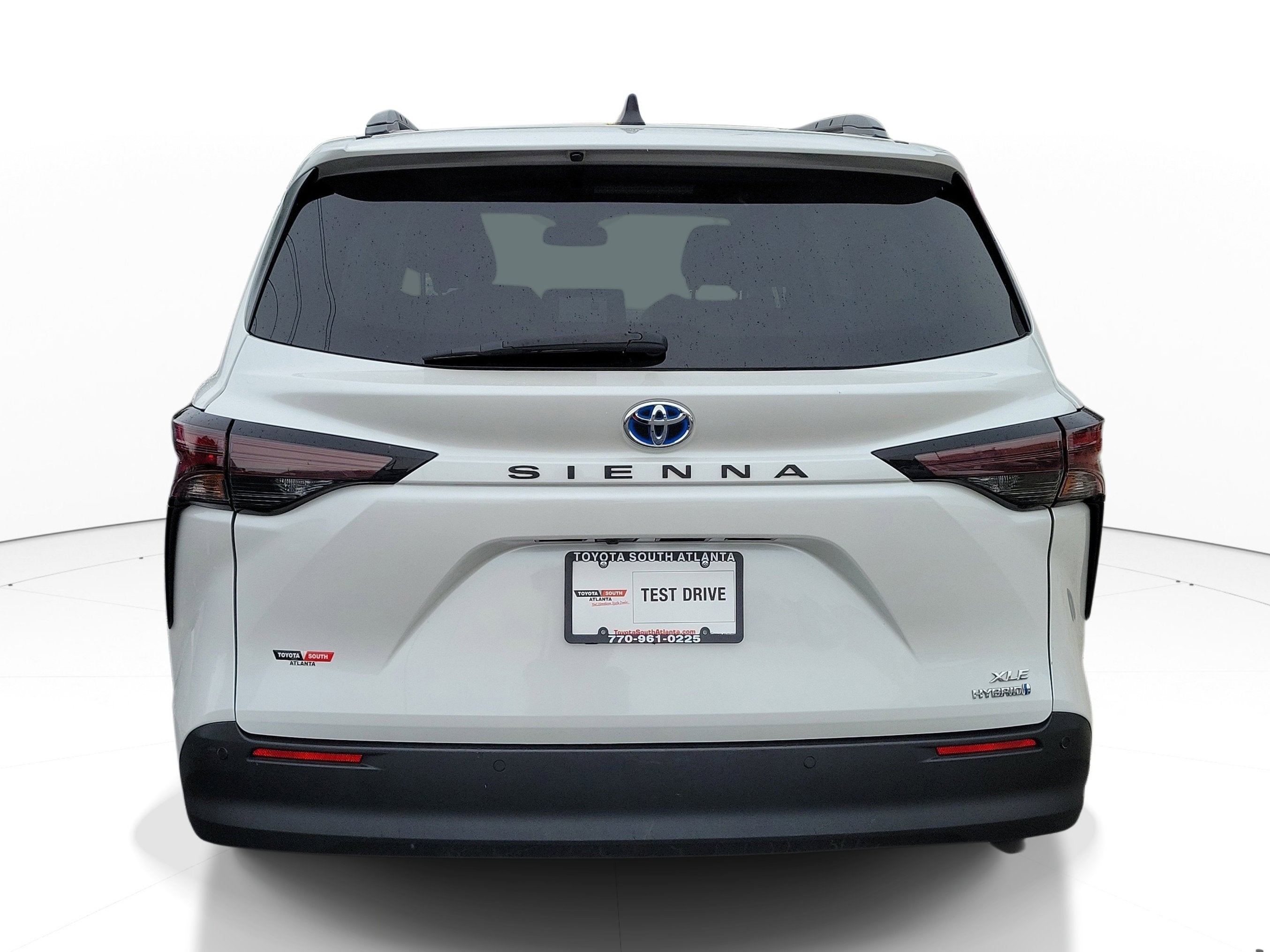 2024 Toyota Sienna XLE