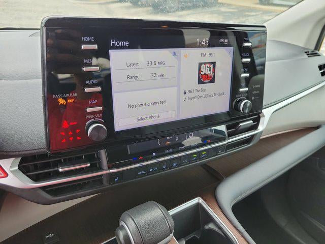 2024 Toyota Sienna XLE