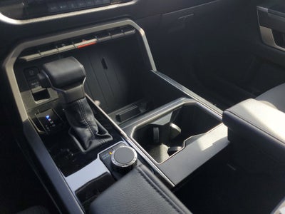 2024 Toyota Tundra 2WD SR5