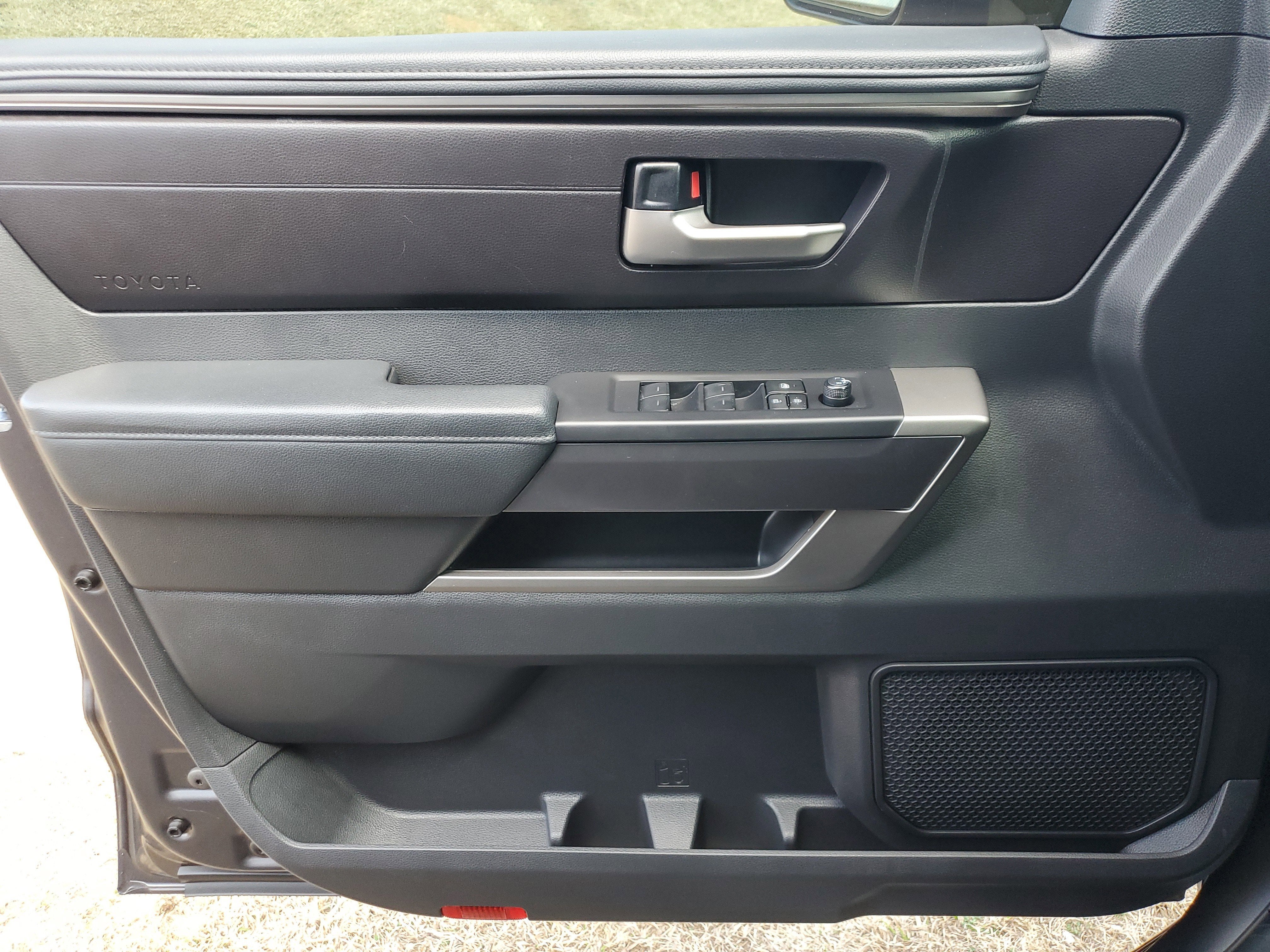 2024 Toyota Tundra 2WD SR5