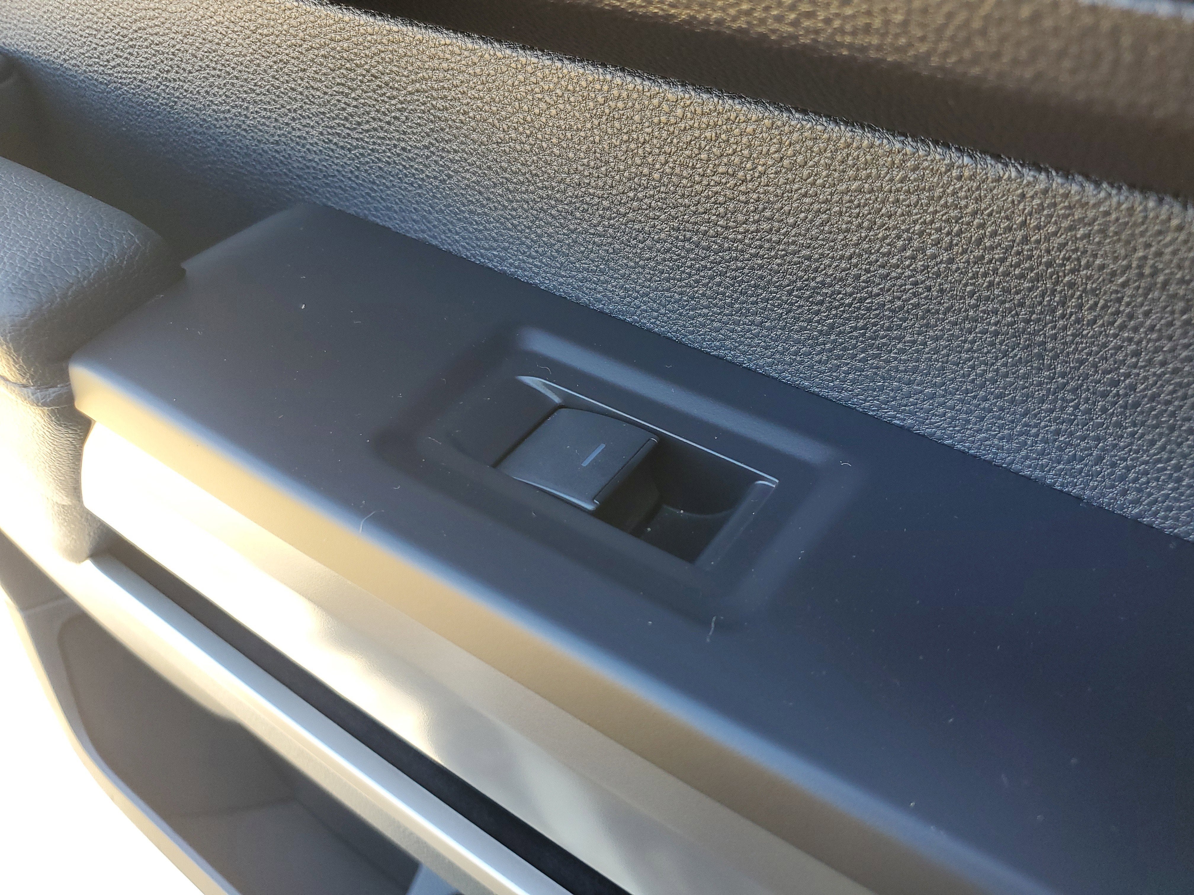 2023 Toyota Tundra 2WD SR5