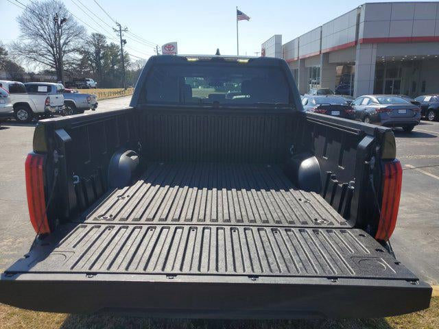 2023 Toyota Tundra 2WD SR5