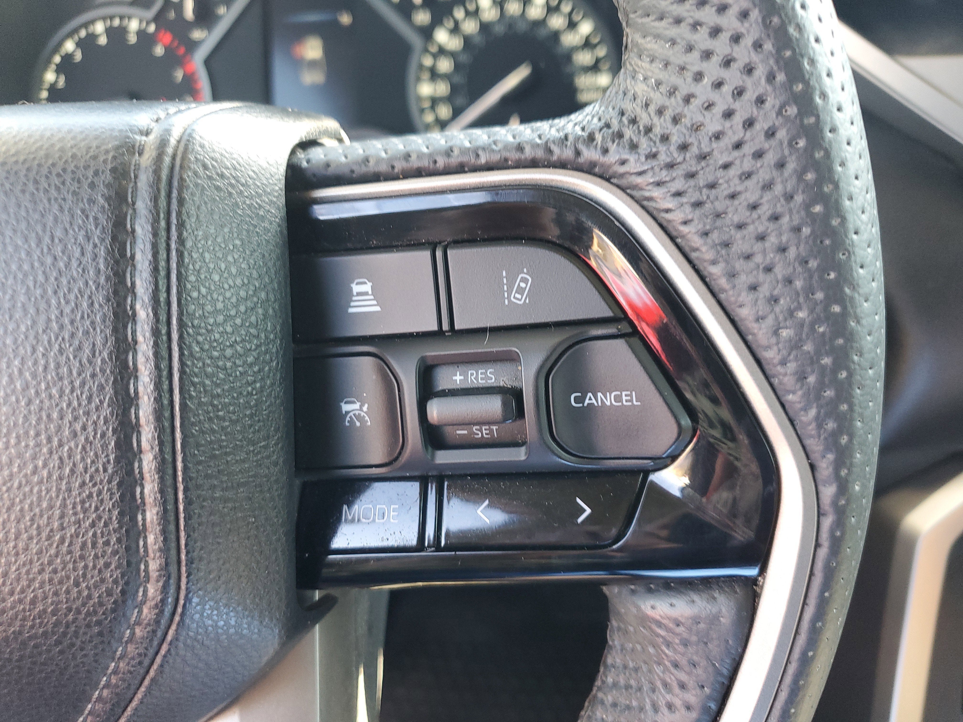 2024 Toyota Tundra 4WD SR5