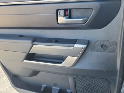 2024 Toyota Tundra 4WD SR5