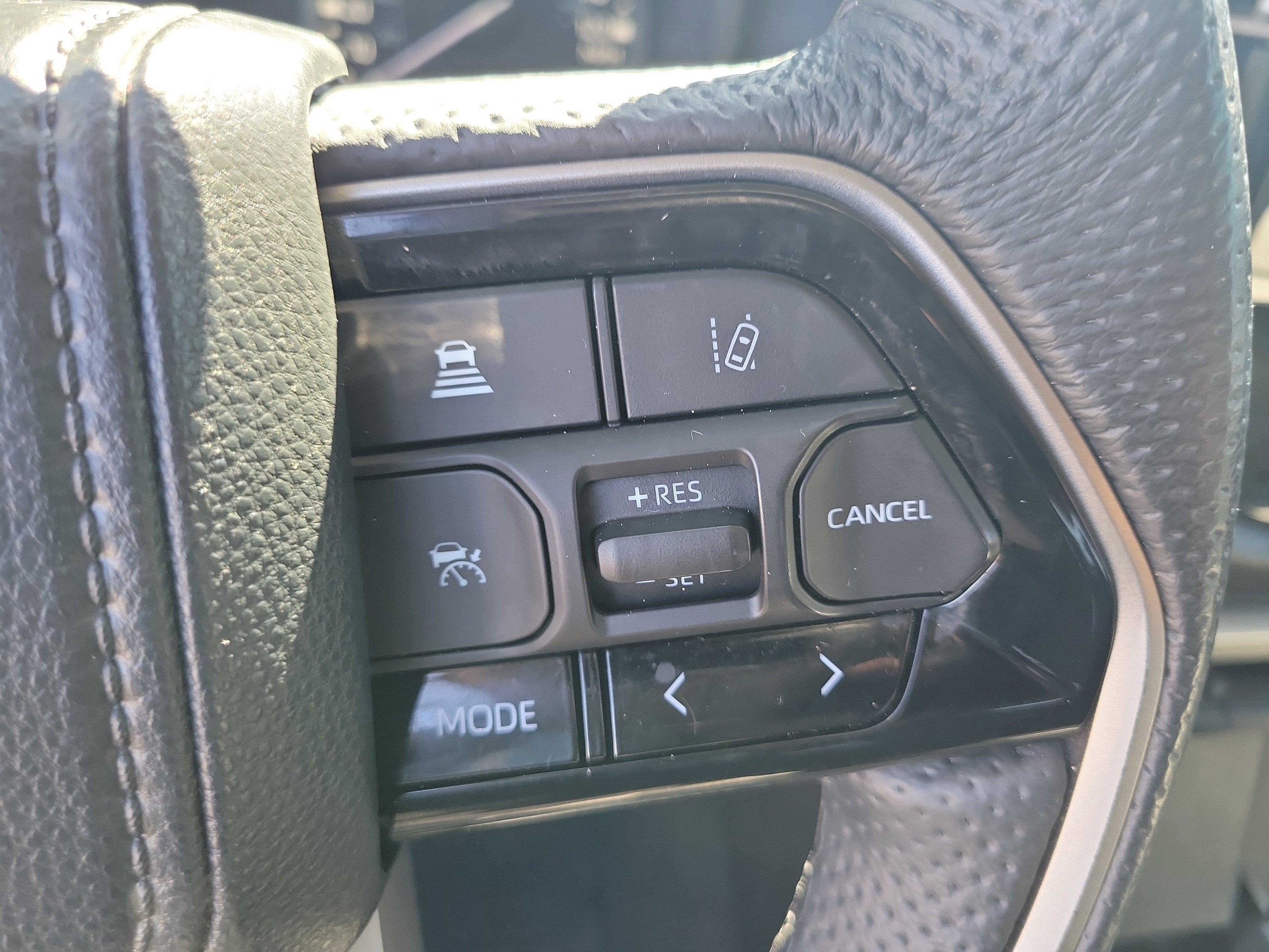 2024 Toyota Tundra 4WD SR5