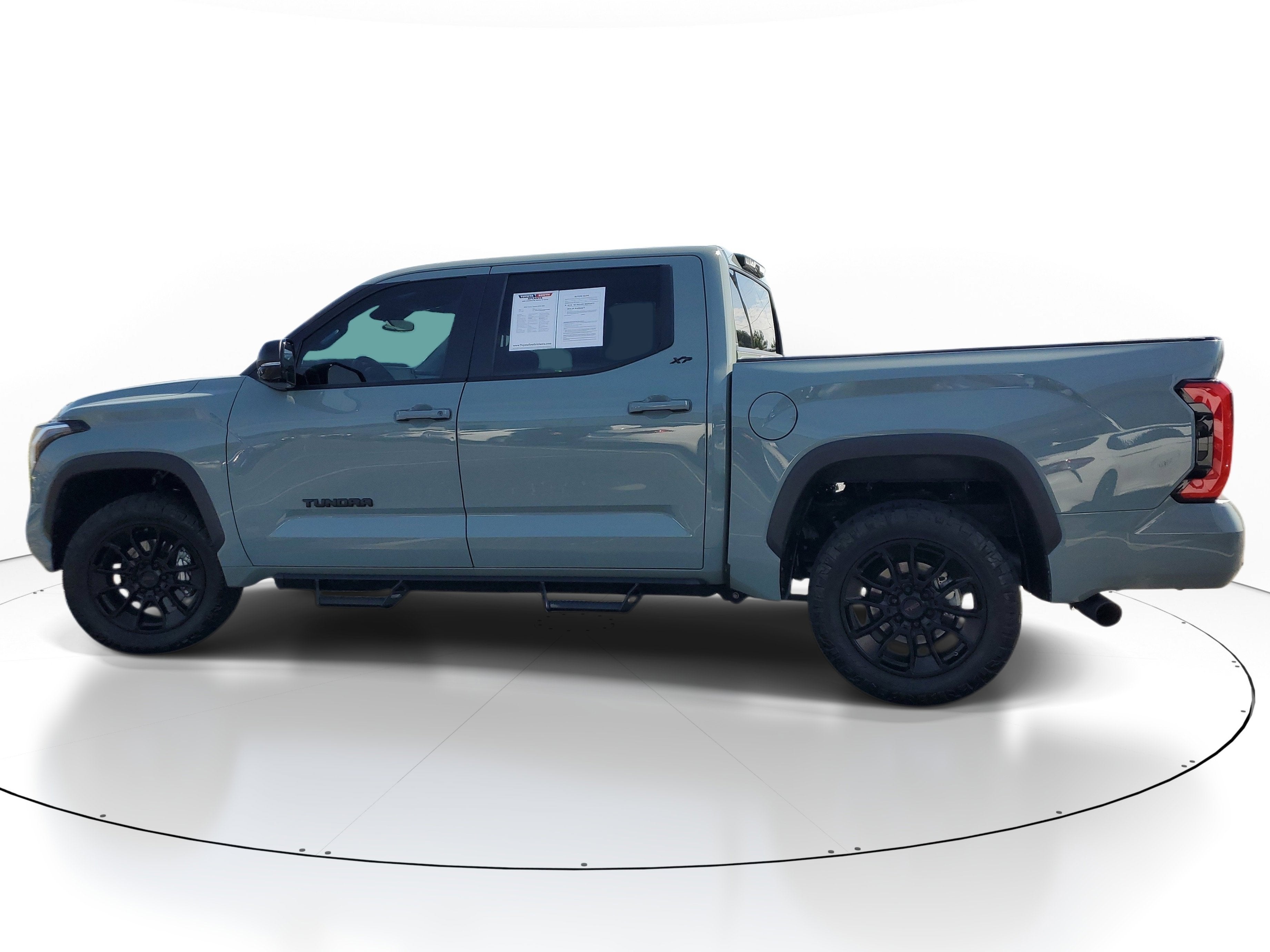 2024 Toyota Tundra 4WD SR5