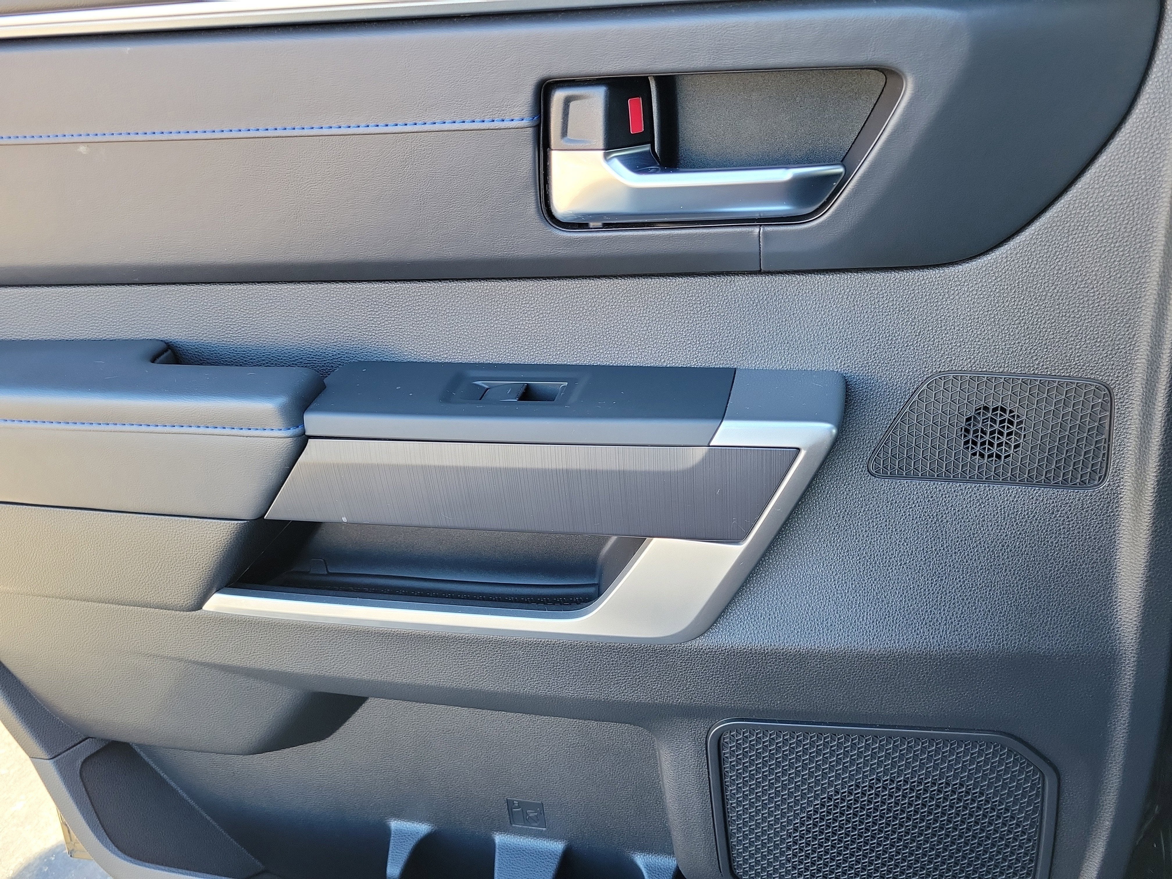 2022 Toyota Tundra 4WD Platinum