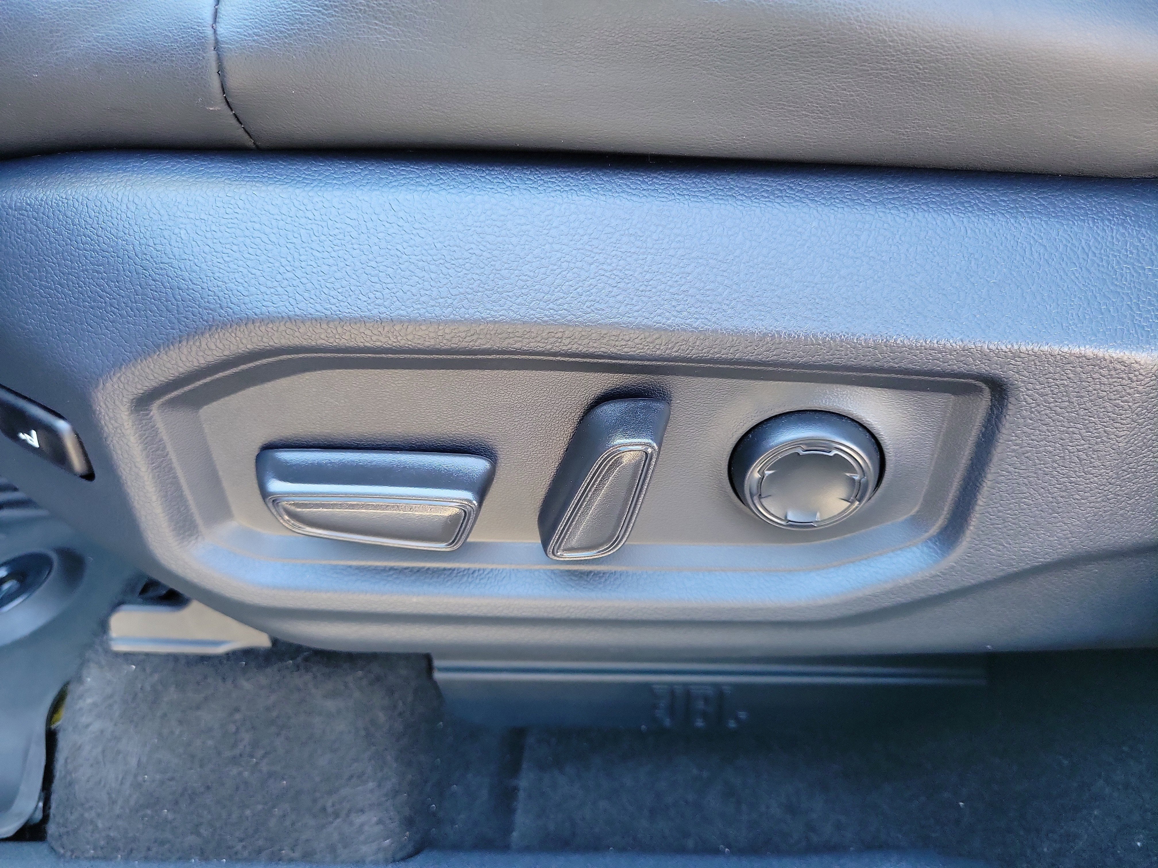 2022 Toyota Tundra 4WD Platinum