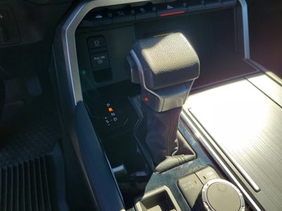 2022 Toyota Tundra 4WD Platinum