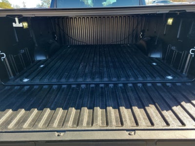 2022 Toyota Tundra 4WD Platinum