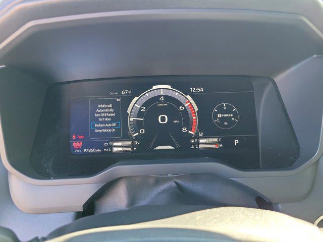 2022 Toyota Tundra 4WD Platinum