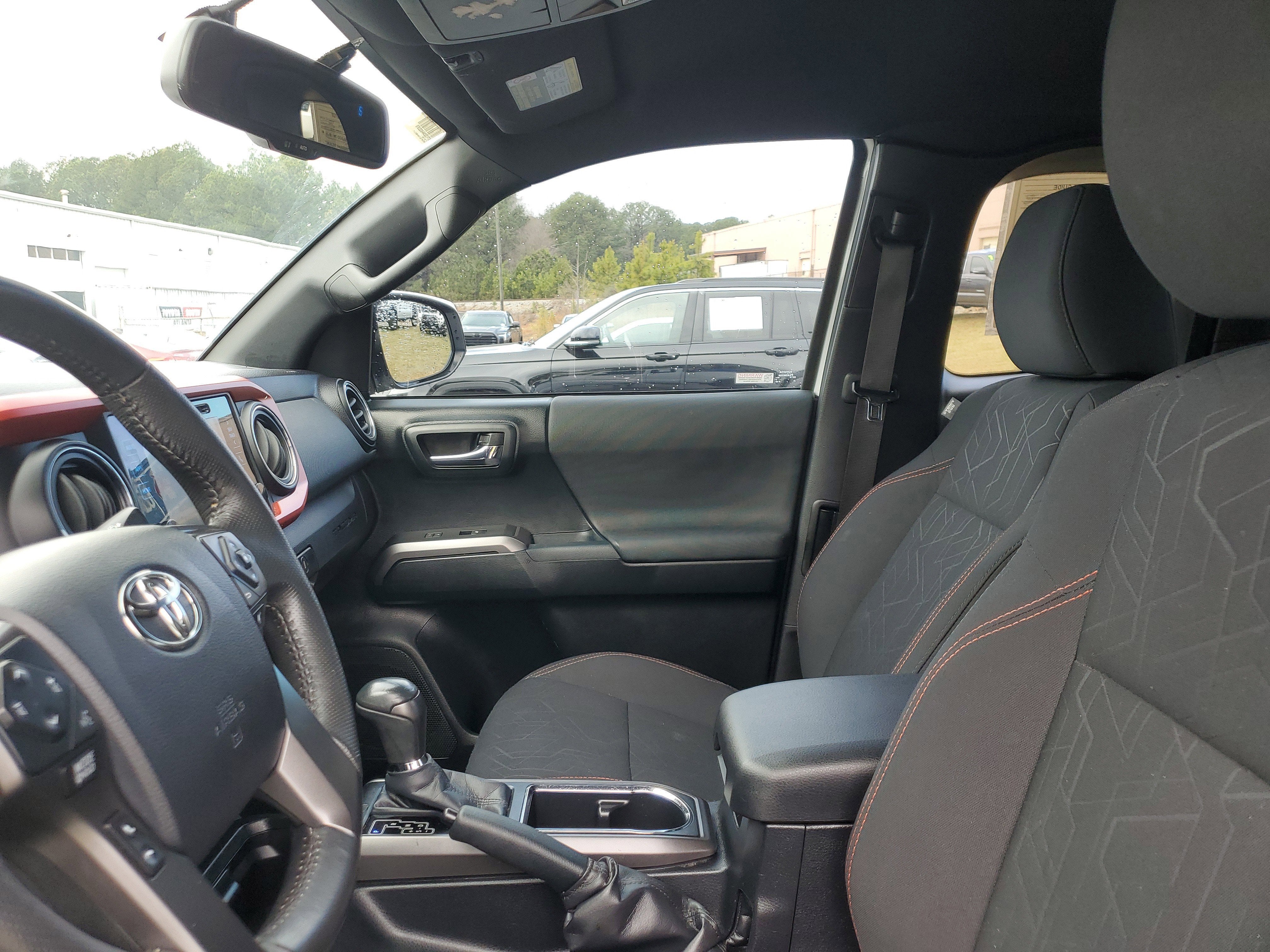 2017 Toyota Tacoma SR5