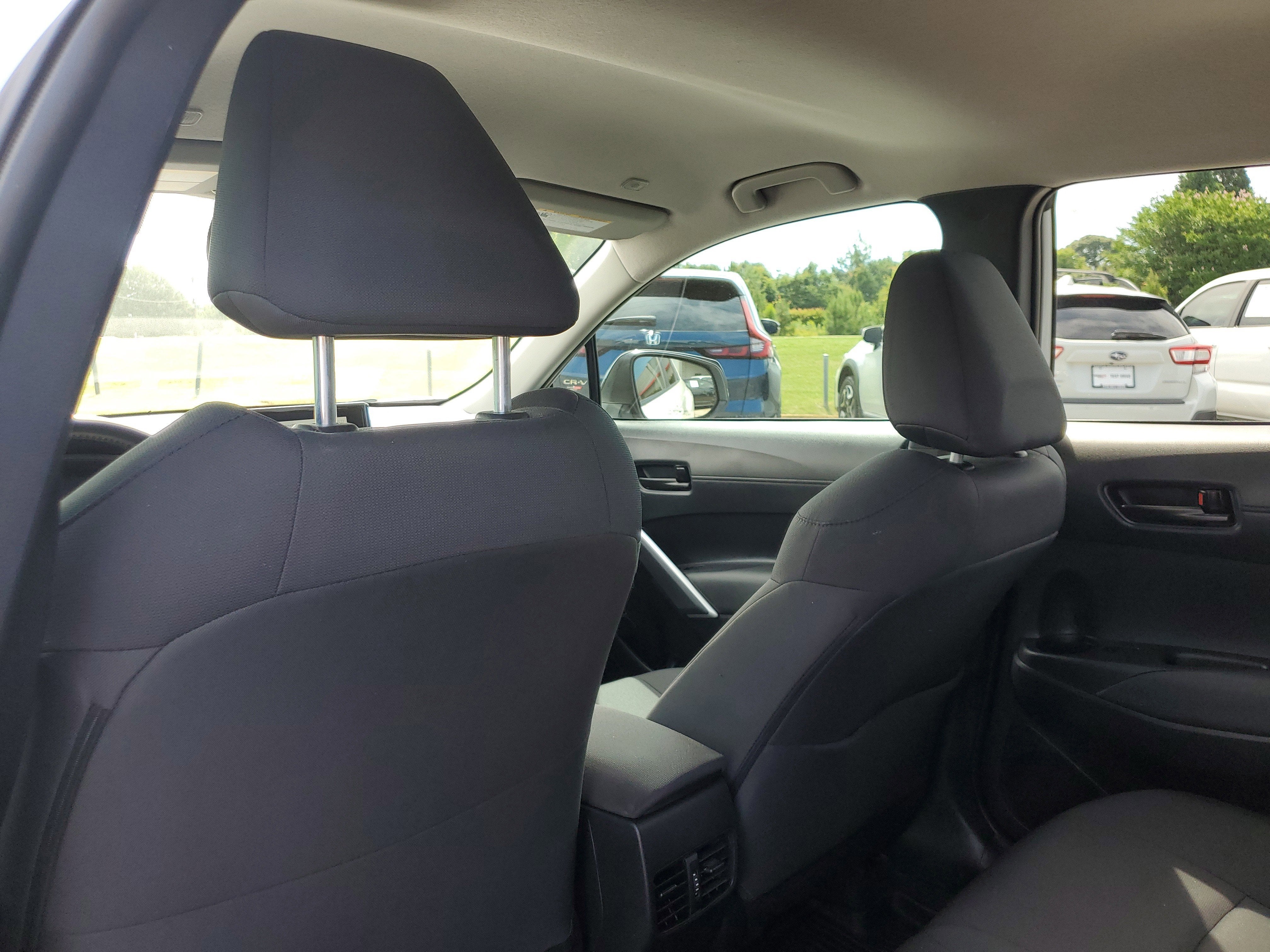 2025 Toyota Corolla Cross LE