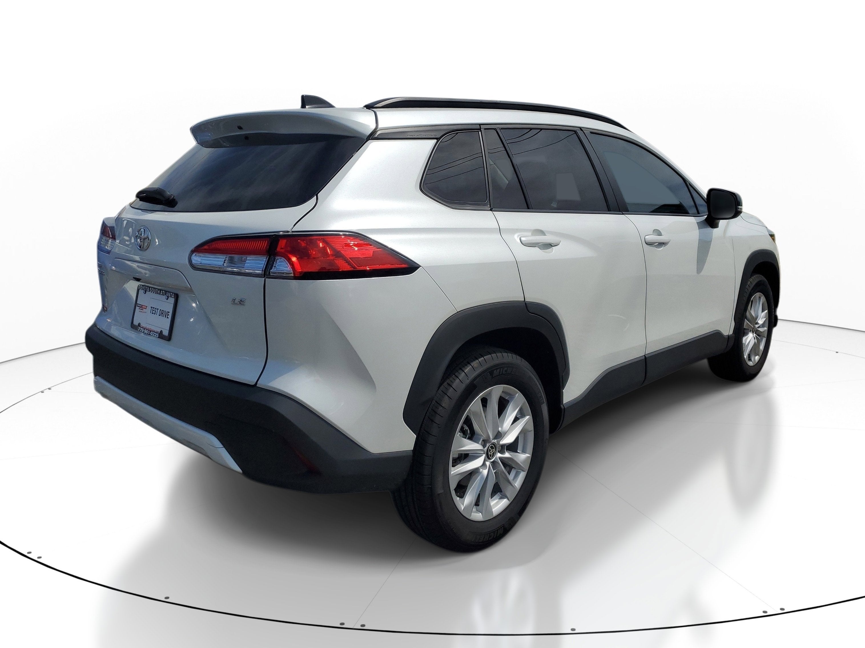 2025 Toyota Corolla Cross LE