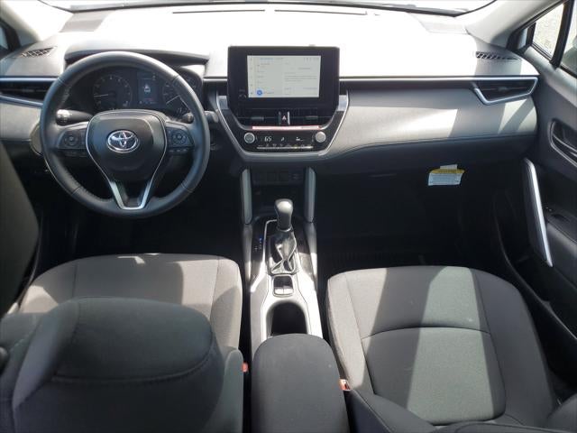 2025 Toyota Corolla Cross LE