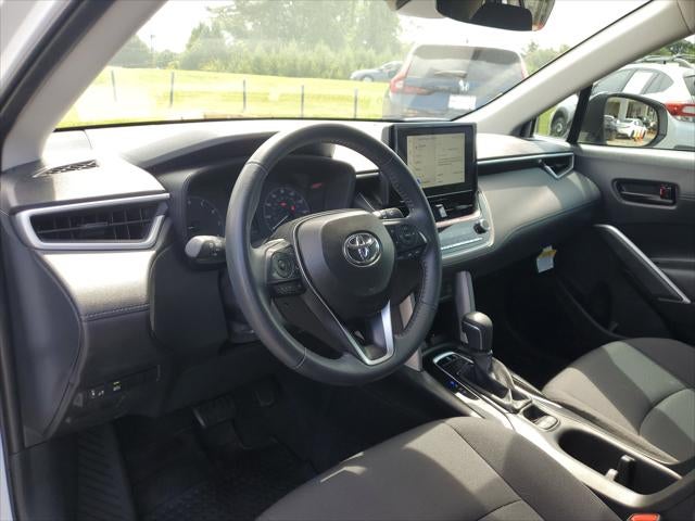 2025 Toyota Corolla Cross LE