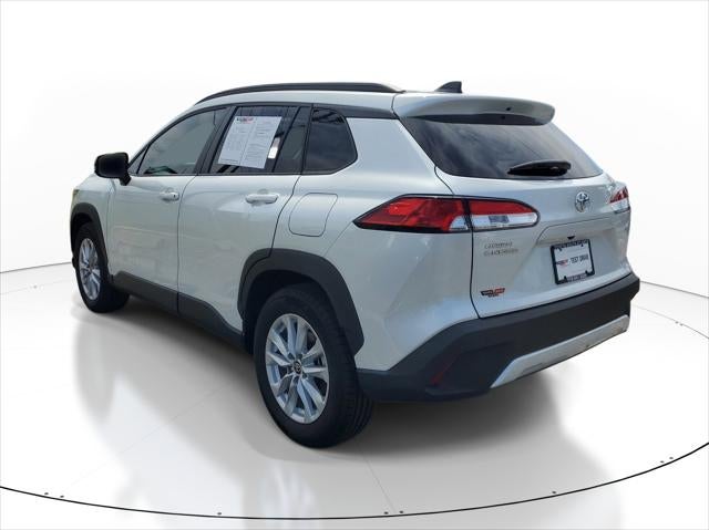 2025 Toyota Corolla Cross LE