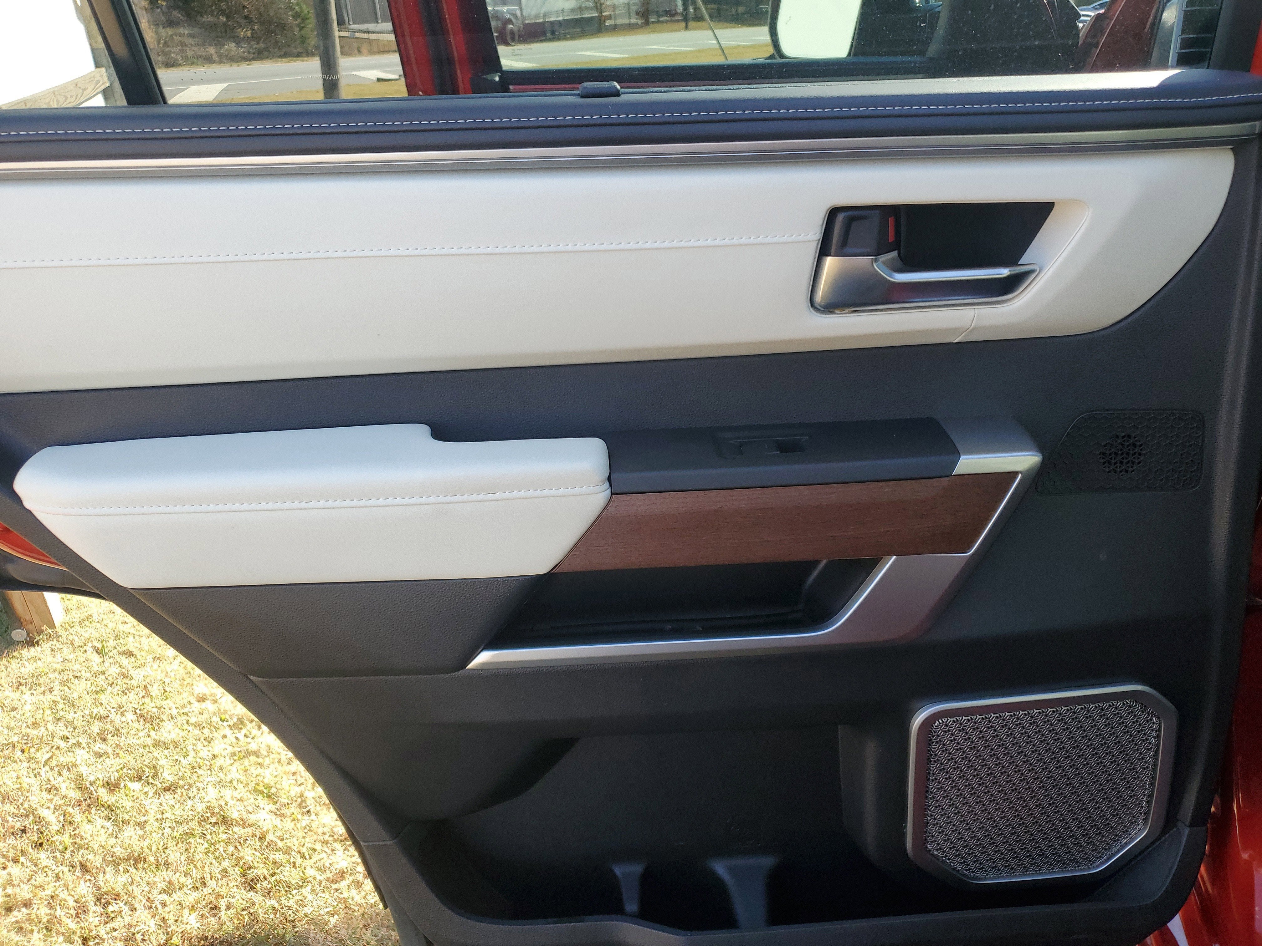 2023 Toyota Sequoia Capstone