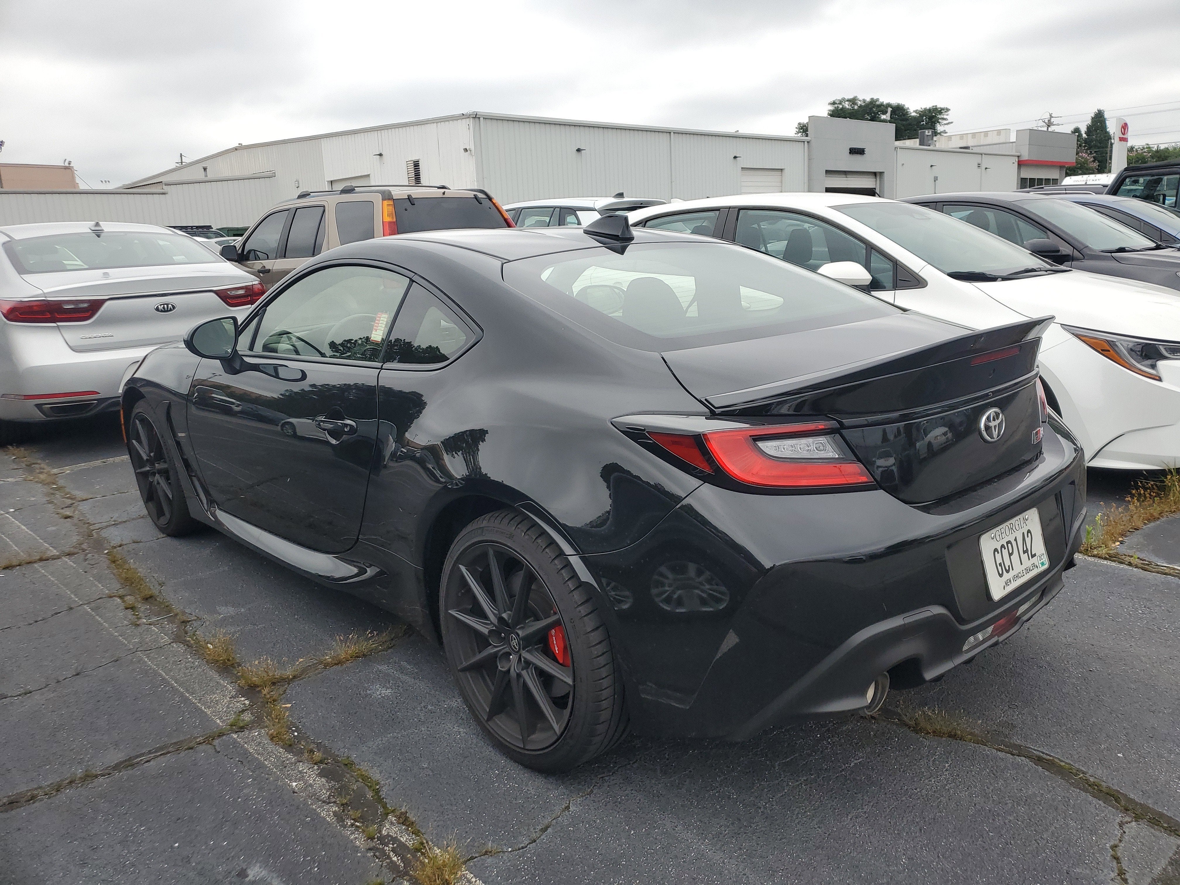 2025 Toyota GR86 Premium