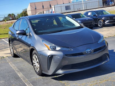 2022 Toyota Prius L Eco